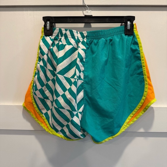 Nike Teal and Orange Women's Athletic Shorts - Picture 4 of 7